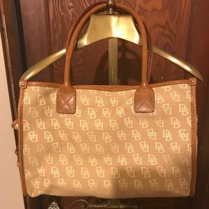 Dooney and Bourke purse